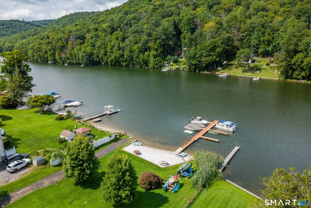8 Pinewood Shores, Sherman, CT 06784