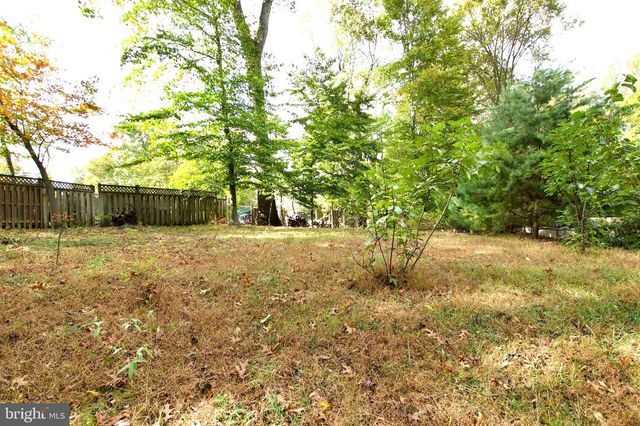 8312 UPPER SPRING LN, Annandale, VA 22003