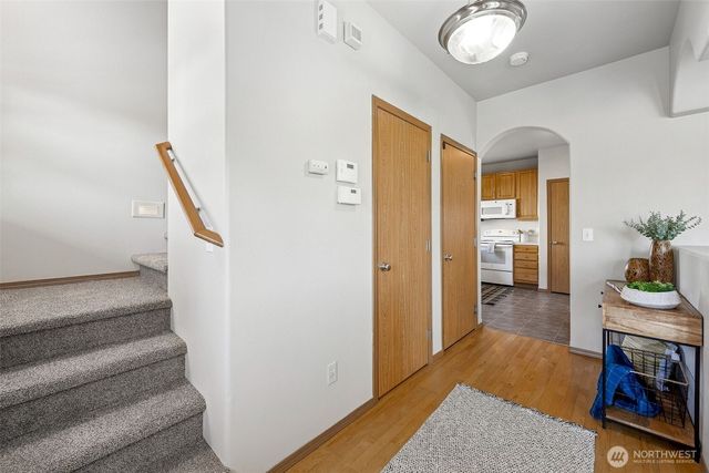 3017 S Windom Street, Tacoma, WA 98409