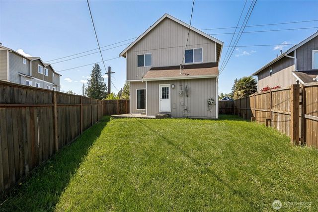 3017 S Windom Street, Tacoma, WA 98409