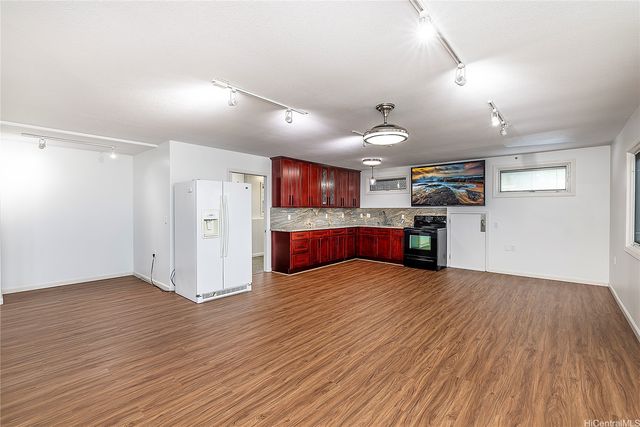1118 Hala Drive, Honolulu, HI 96817