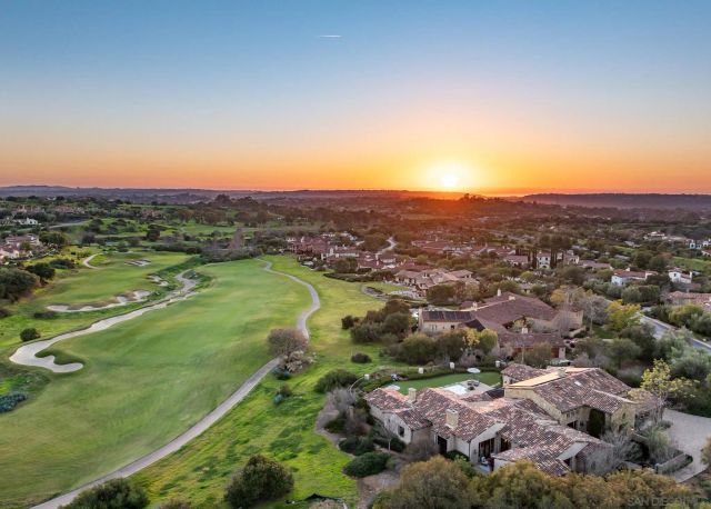 8145 Run of the Knolls, San Diego, CA 92127