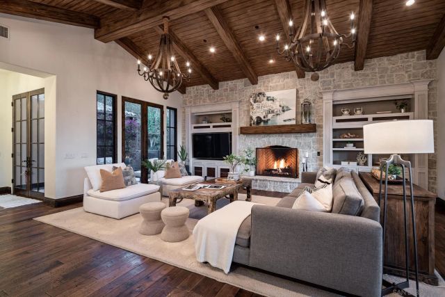 8145 Run of the Knolls, San Diego, CA 92127