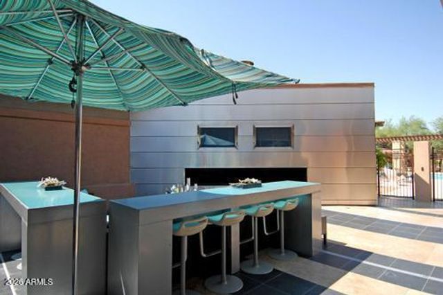 20100 N 78TH Place 1110, Scottsdale, AZ 85255