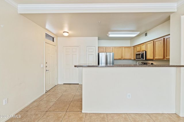 20100 N 78TH Place 1110, Scottsdale, AZ 85255