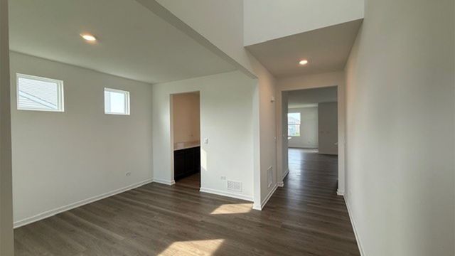 11223 fleetwood Street, Huntley, IL 60142