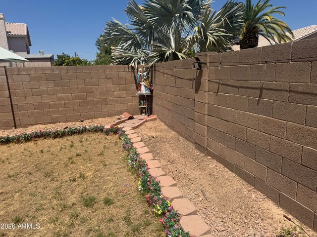 13711 N 81 Avenue, Peoria, AZ 85381