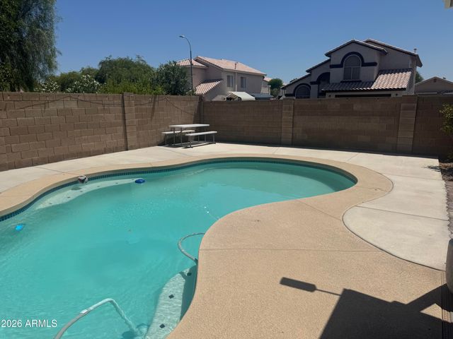 13711 N 81 Avenue, Peoria, AZ 85381