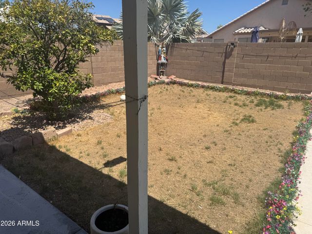 13711 N 81 Avenue, Peoria, AZ 85381