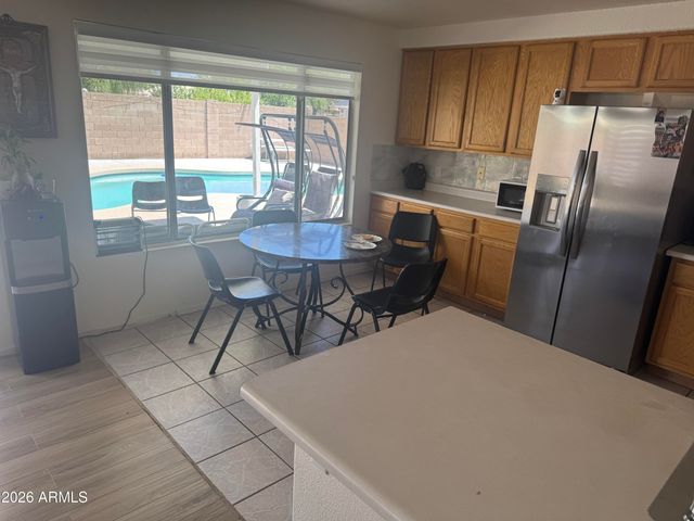 13711 N 81 Avenue, Peoria, AZ 85381