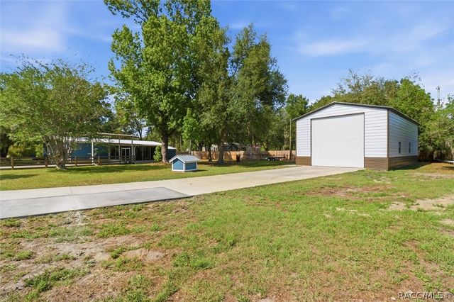 9335 W Melanie Lane, Crystal River, FL 34428