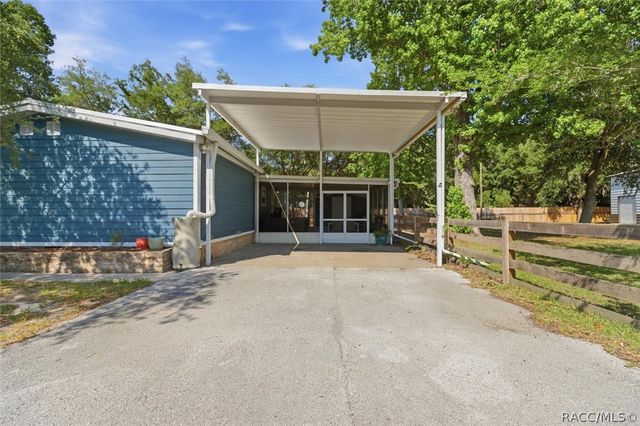 9335 W Melanie Lane, Crystal River, FL 34428