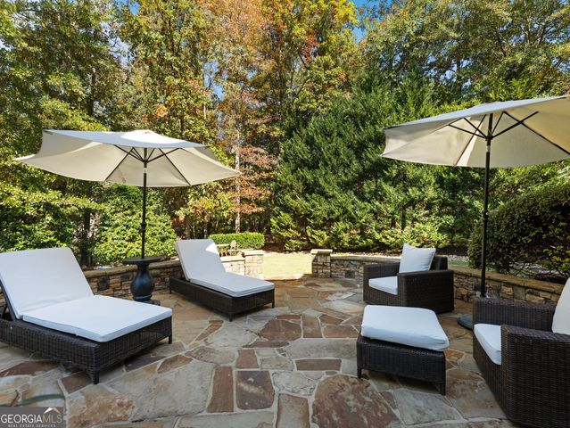 2202 Crimson King Drive, Braselton, GA 30517