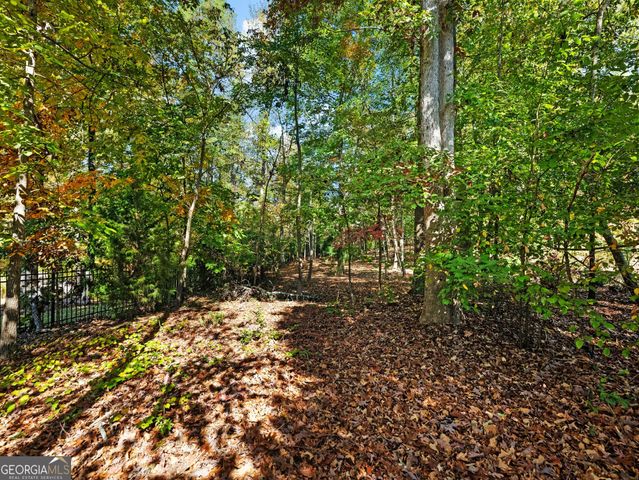2202 Crimson King Drive, Braselton, GA 30517