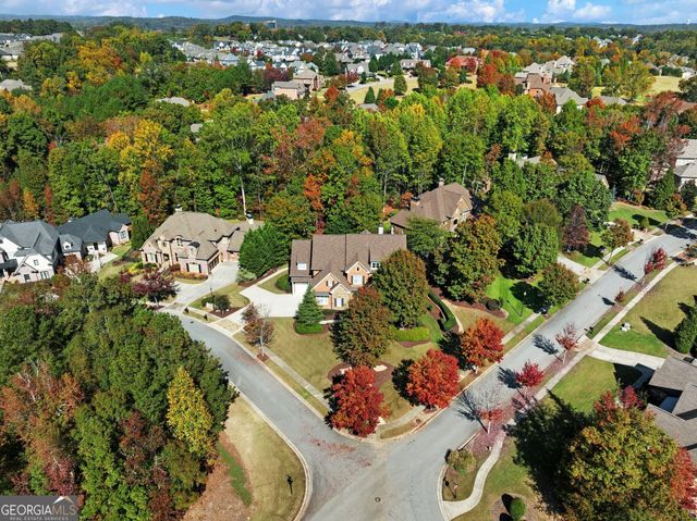 2202 Crimson King Drive, Braselton, GA 30517