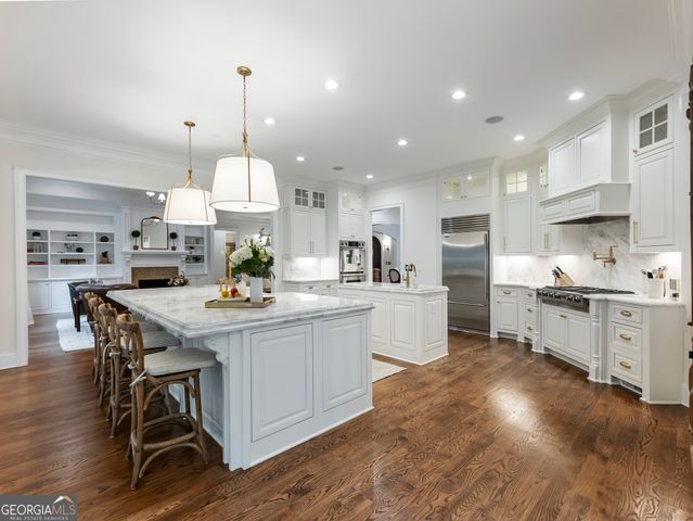 2202 Crimson King Drive, Braselton, GA 30517