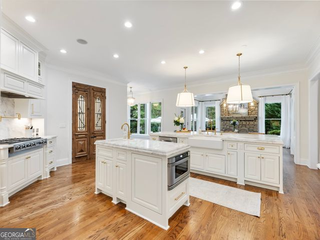 2202 Crimson King Drive, Braselton, GA 30517