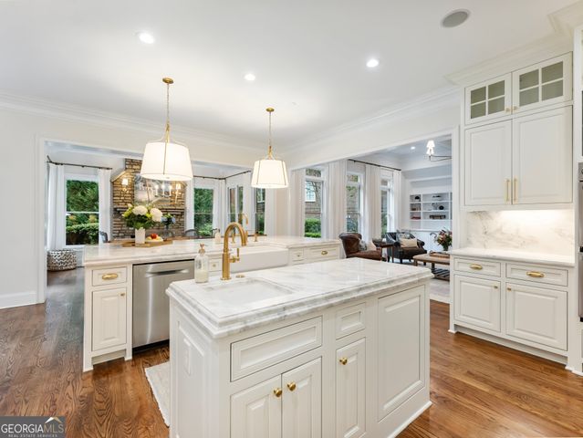 2202 Crimson King Drive, Braselton, GA 30517