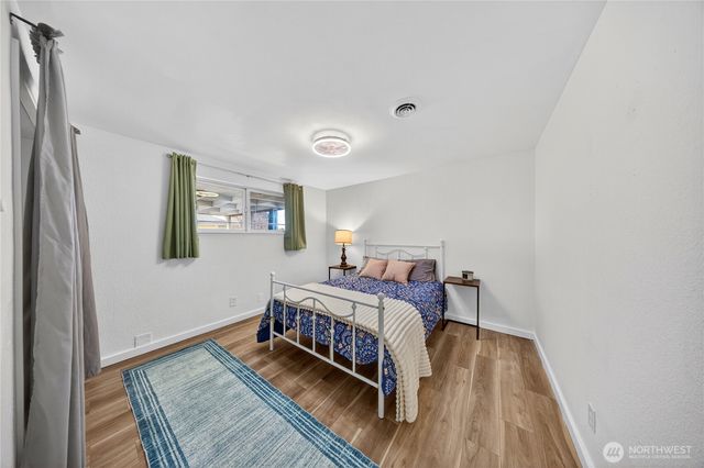 14612 Avon Allen Rd, Mount Vernon, WA 98273