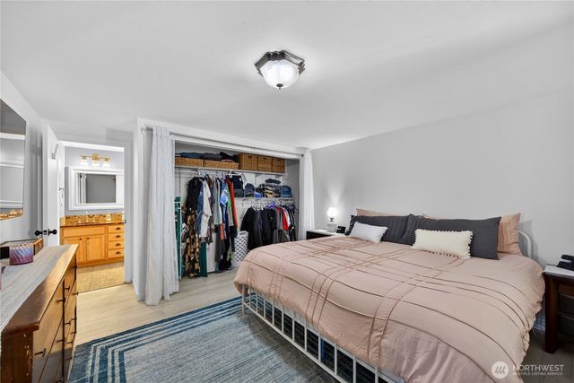 14612 Avon Allen Rd, Mount Vernon, WA 98273