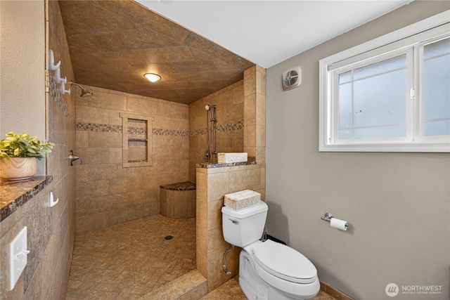 14612 Avon Allen Rd, Mount Vernon, WA 98273