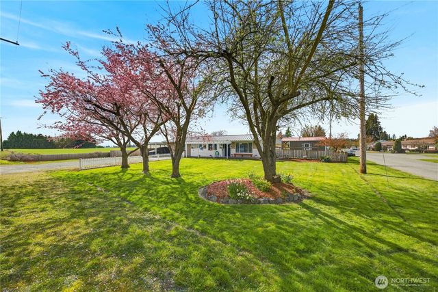 14612 Avon Allen Rd, Mount Vernon, WA 98273