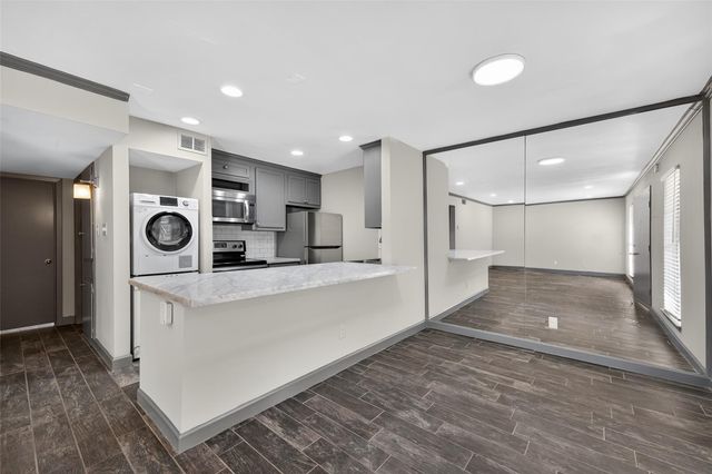 8931 Gaylord Street 157, Houston, TX 77024