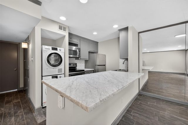 8931 Gaylord Street 157, Houston, TX 77024
