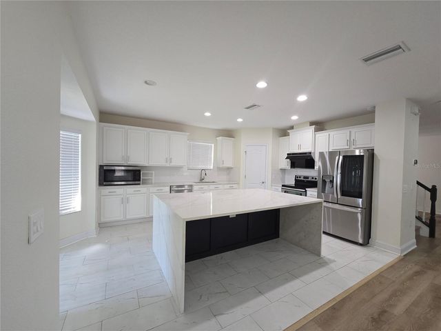 7855 TUSCANY WOODS DRIVE, Tampa, FL 33647