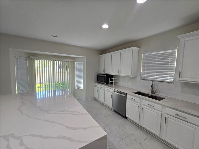 7855 TUSCANY WOODS DRIVE, Tampa, FL 33647
