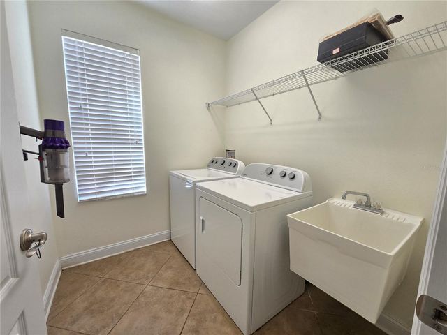 7855 TUSCANY WOODS DRIVE, Tampa, FL 33647