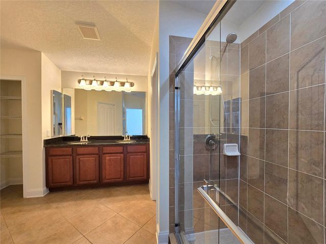 7855 TUSCANY WOODS DRIVE, Tampa, FL 33647