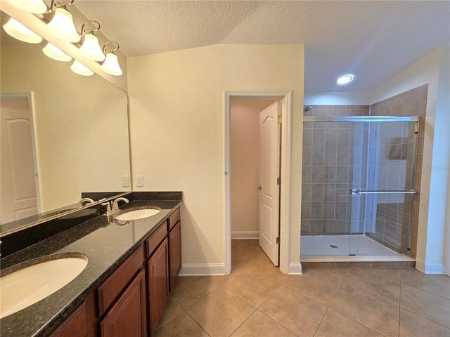 7855 TUSCANY WOODS DRIVE, Tampa, FL 33647