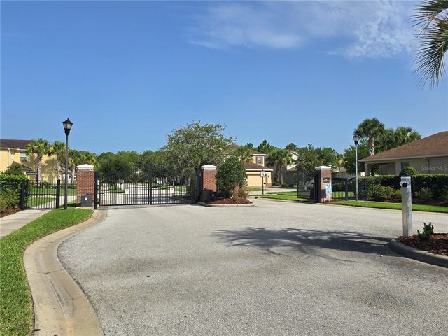 7855 TUSCANY WOODS DRIVE, Tampa, FL 33647