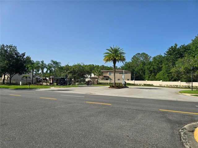 7855 TUSCANY WOODS DRIVE, Tampa, FL 33647