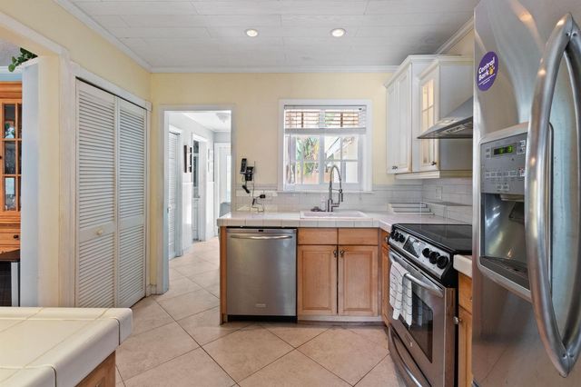 349 SW 14th Court, Pompano Beach, FL 33060