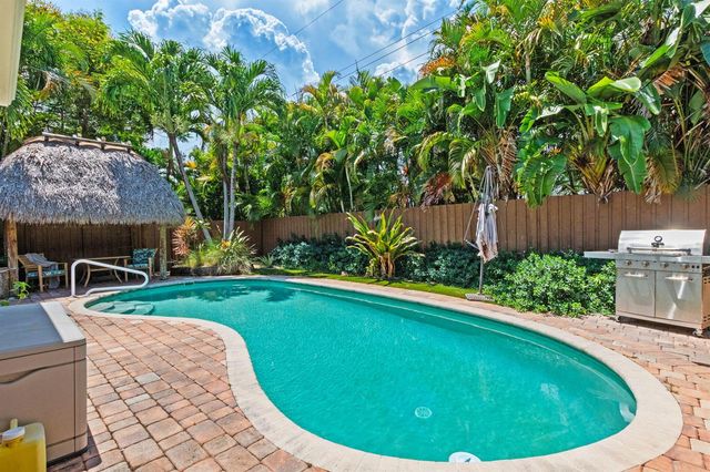 349 SW 14th Court, Pompano Beach, FL 33060