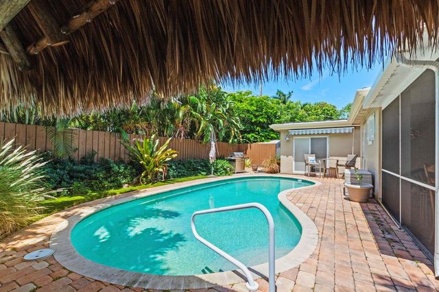 349 SW 14th Court, Pompano Beach, FL 33060