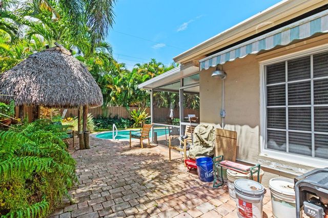 349 SW 14th Court, Pompano Beach, FL 33060