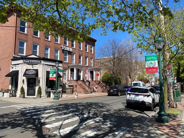 120 Wooster Street APT W, New Haven, CT 06511