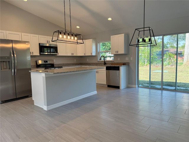 6518 NW 61ST STREET, Ocala, FL 34482