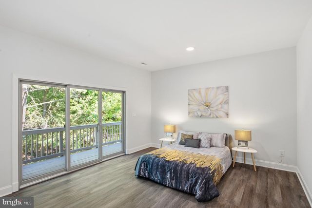 905 FALLS BRIDGE LN, Great Falls, VA 22066