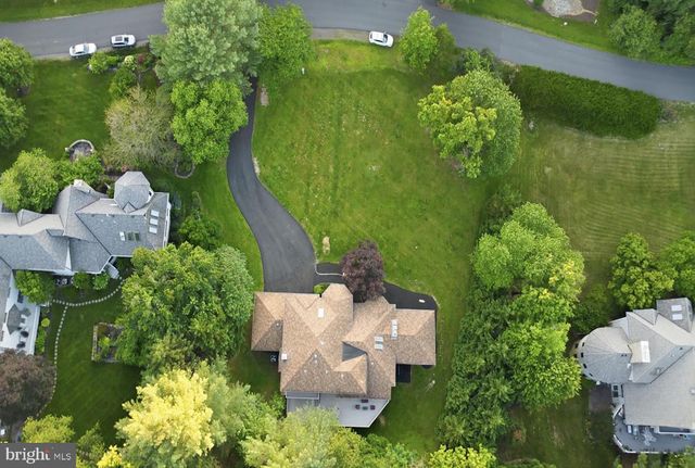 905 FALLS BRIDGE LN, Great Falls, VA 22066