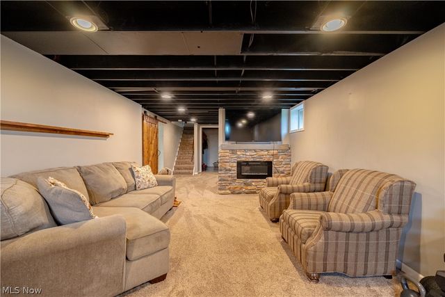 4154 Richmont Street SW, Navarre, OH 44662