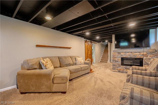 4154 Richmont Street SW, Navarre, OH 44662