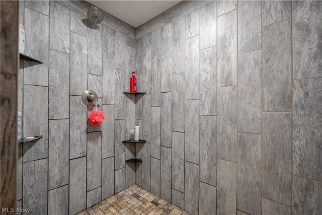 4154 Richmont Street SW, Navarre, OH 44662