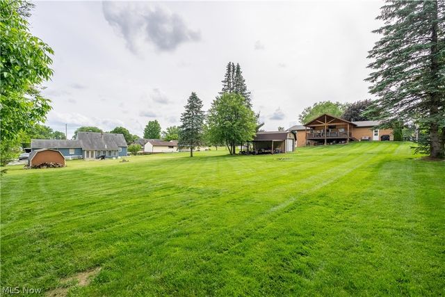 4154 Richmont Street SW, Navarre, OH 44662