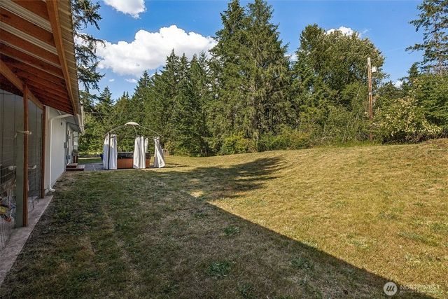3917 240th Street E, Spanaway, WA 98387