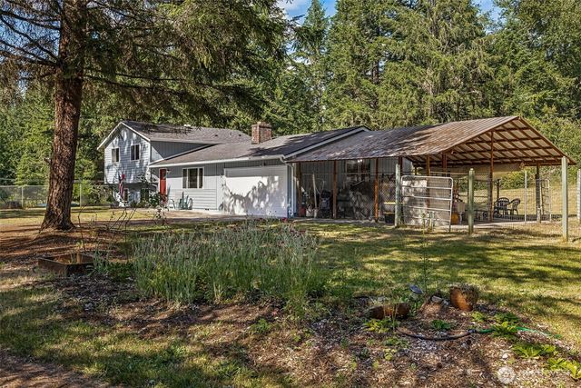 3917 240th Street E, Spanaway, WA 98387