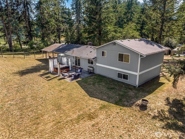 3917 240th Street E, Spanaway, WA 98387